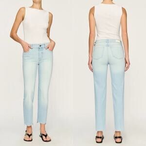 DL1961 High Rise Mara Straight Jeans Light Blue Wash Size 26 No Holes No Rips